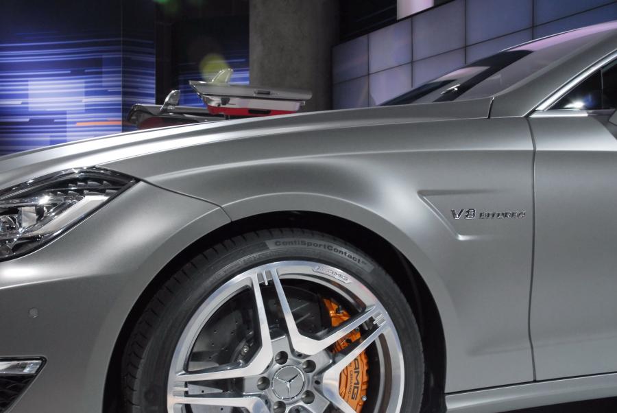  Mercedes-Benz CLS63 AMG 2011 года  (фото 182 из 199)